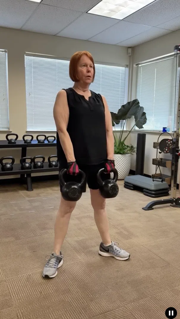 Kettlebell deadlift